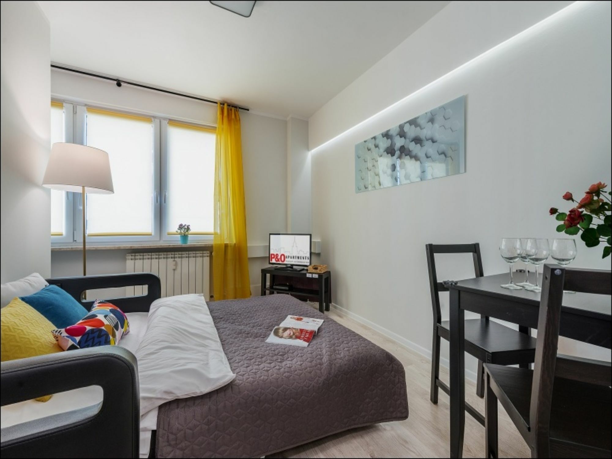 P&O Serviced Apartments Anielewicza Варшава Екстер'єр фото